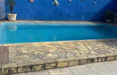 Imagem 3: Casa com piscina para temporada em praia linda são Pedro da aldeia