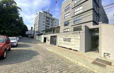 Imagem 2: Loft totalmente mobiliado e equipado localizado no Edifício One, bairro...