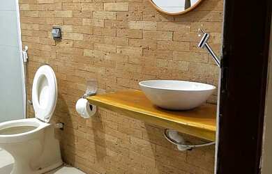 Imagem 11: Casa temporada. Piscina, Churrasqueira, Acomodam 15 pessoase4 Vagas na...