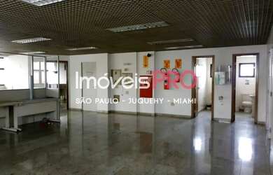 Imagem 3: Predio comercial com loja , subsolo e 2 andares