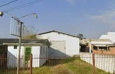 Imagem: O depósito possui 3 Vagas na garagem, 288m² de Área e está