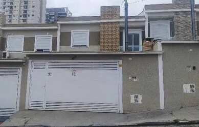 Imagem: A casa possui 2 Dormitórios, 2 Banheiros, 2 Vagas na garagem