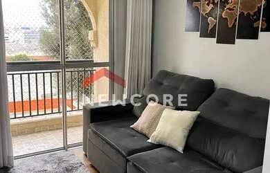 Imagem: O apartamento possui 3 Dormitórios, 1 Banheiro, 1 Vaga na garagem