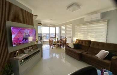 Imagem: O apartamento possui 3 Dormitórios, 2 Banheiros, 3 Vagas na