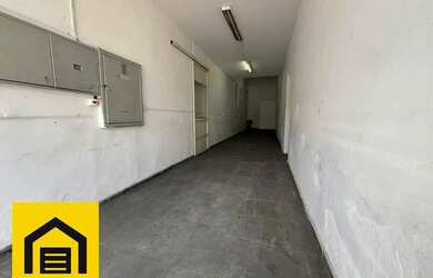 Imagem: O depósito possui 40m² de Área e está localizado em Centro