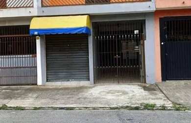 Imagem: A casa possui 3 Dormitórios, 4 Banheiros, 2 Vagas na garagem