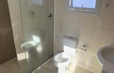 Imagem 14: Chácara à Venda em Atibaia Seu Refúgio dos Sonhos Viva cercado por...