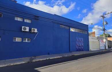 Imagem: O depósito possui 550m² de Área e está localizado em Parque