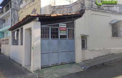 Imagem: A casa em condomínio possui 3 Dormitórios, 1 Banheiro, 1 Vaga