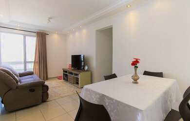 Imagem: O apartamento possui 3 Dormitórios, 2 Banheiros, 1 Vaga na