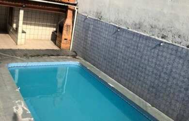 Imagem: A casa possui 1 Dormitório, 1 Banheiro e está localizado