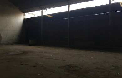 Imagem 3: Galpao 2.500 m2 na Rua São Lourenço - Niterói - RJ