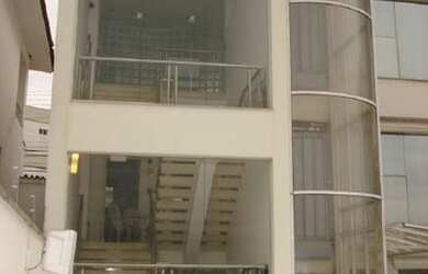 Imagem: O depósito possui 700m² de Área e está localizado em Jardim