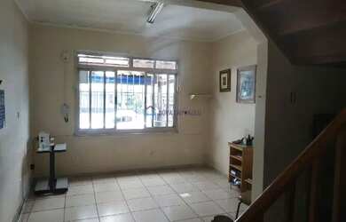 Imagem 4: Sobrado Ipiranga. 210-0m² de Área, 2 Vagas na garageme5 Dormitórios