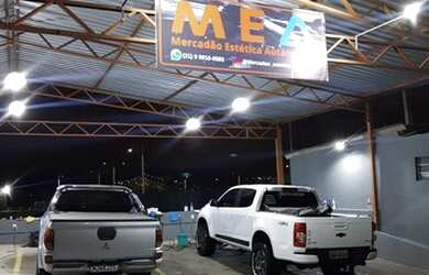 Imagem: O depósito possui 4 Vagas na garagem, 120m² de Área e está