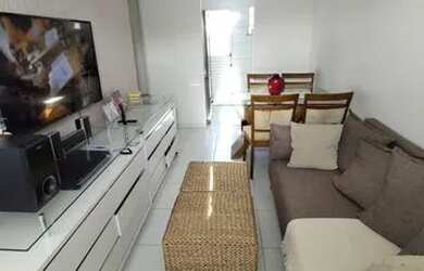 Imagem: A casa em condomínio possui 2 Dormitórios, 1 Banheiro, 2 Vagas