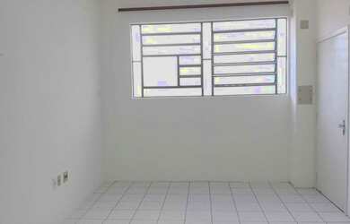 Imagem: A kitnet possui 1 Dormitório, 1 Banheiro, 25m² de Área e