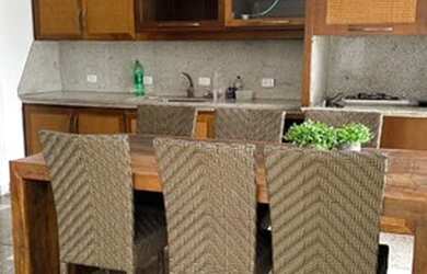 Imagem: A casa em condomínio possui 4 Dormitórios, 5 Banheiros, 5