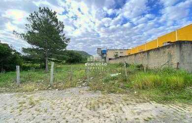 Imagem: O terreno possui 426m² de Área e está localizado em Areias