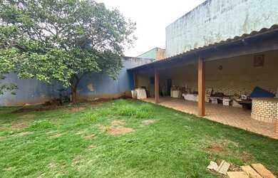 Imagem: O terreno possui 450m² de Área e está localizado em Setor