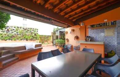 Imagem: O apartamento na cobertura possui 3 Dormitórios, 5 Banheiros