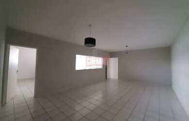 Imagem: O apartamento possui 3 Dormitórios, 2 Banheiros, 110m² de