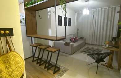 Imagem: O apartamento possui 3 Dormitórios, 1 Banheiro, 2 Vagas na