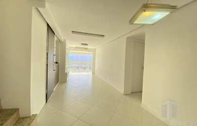 Imagem: O apartamento na cobertura possui 2 Dormitórios, 3 Banheiros