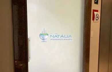 Imagem: O depósito possui 1 Vaga na garagem, 28m² de Área e está