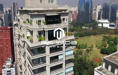 Imagem: O apartamento possui 5 Dormitórios, 5 Banheiros, 5 Vagas na