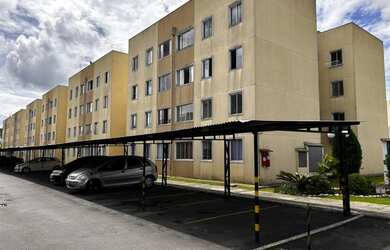 Imagem: O apartamento possui 3 Dormitórios, 1 Banheiro, 1 Vaga na garagem