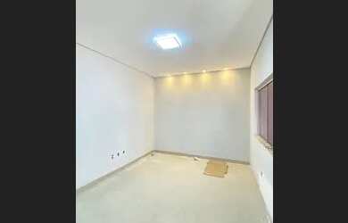 Imagem: A casa em condomínio possui 4 Dormitórios, 5 Banheiros, 3