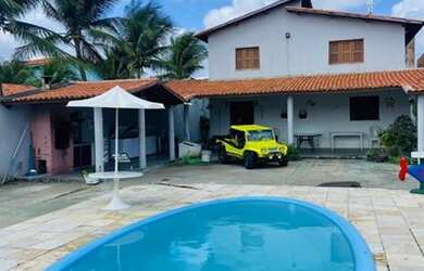 Imagem: A casa possui 3 Dormitórios, 3 Banheiros e está localizado