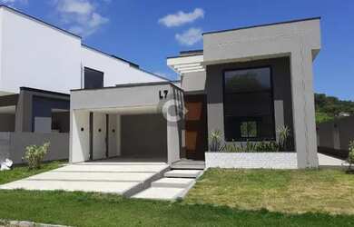 Imagem: A casa em condomínio possui 3 Dormitórios, 3 Banheiros, 2