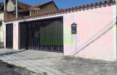 Imagem: A casa possui 2 Dormitórios, 2 Banheiros, 5 Vagas na garagem