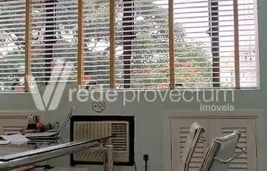 Imagem: O depósito possui 1 Vaga na garagem, 83m² de Área e está