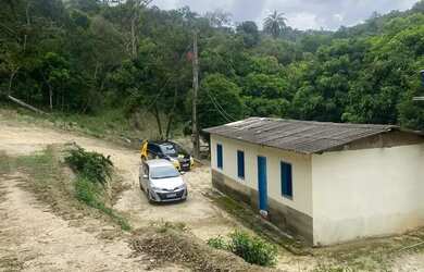 Imagem: A fazenda possui 90m² de Área e está localizado em Ouro