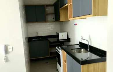 Imagem: O apartamento possui 1 Dormitório, 1 Banheiro, 1 Vaga na garagem