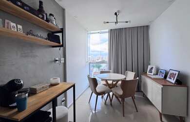 Imagem 2: Apartamento a venda com 57 metros quadrados com 2 quartos em Praia de...