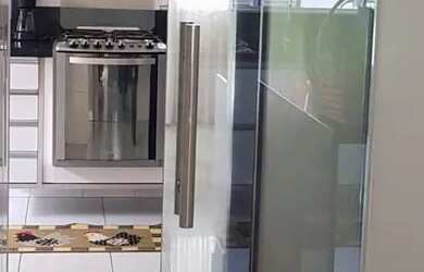 Imagem 13: Casa em Lauro de Freitas. Piscina, Churrasqueira, Varandae168m² de Área