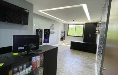 Imagem: O depósito possui 1 Vaga na garagem e 28m² de Área e está