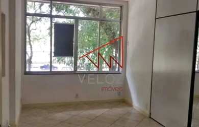 Imagem: O depósito possui 100m² de Área e está localizado em Glória