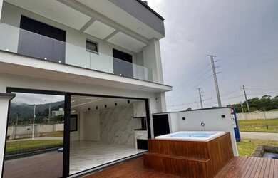 Imagem 7: Casa de alto padrão à Venda no condomínio Blue Club