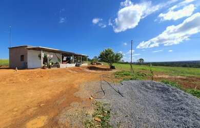 Imagem 13: Cajado imóveis vende uma chácara no Jardim Morumbi com escritura e registro