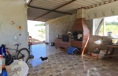 Imagem 5: Cajado imóveis vende uma chácara no Jardim Morumbi com escritura e registro