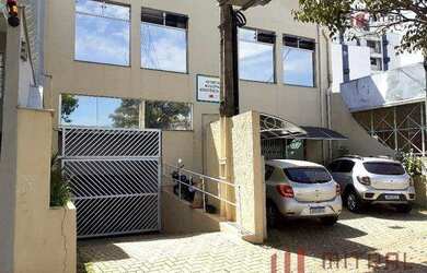 Imagem: O depósito possui 5 Vagas na garagem, 600m² de Área e está