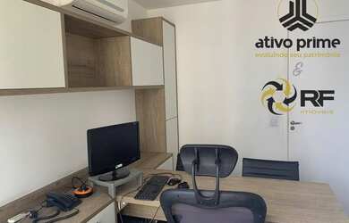 Imagem: O depósito possui 2 Vagas na garagem, 35m² de Área e está