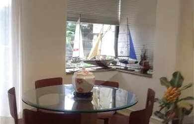 Imagem 10: Excelente apto duplex mobiliado na Praia da Enseada/Guarujá