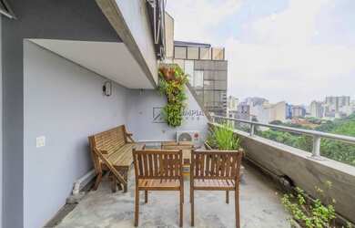 Imagem: O apartamento possui 3 Dormitórios, 2 Banheiros, 2 Vagas na