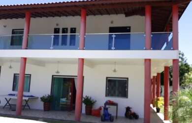 Imagem: A casa em condomínio possui 5 Dormitórios, 5 Banheiros, 5